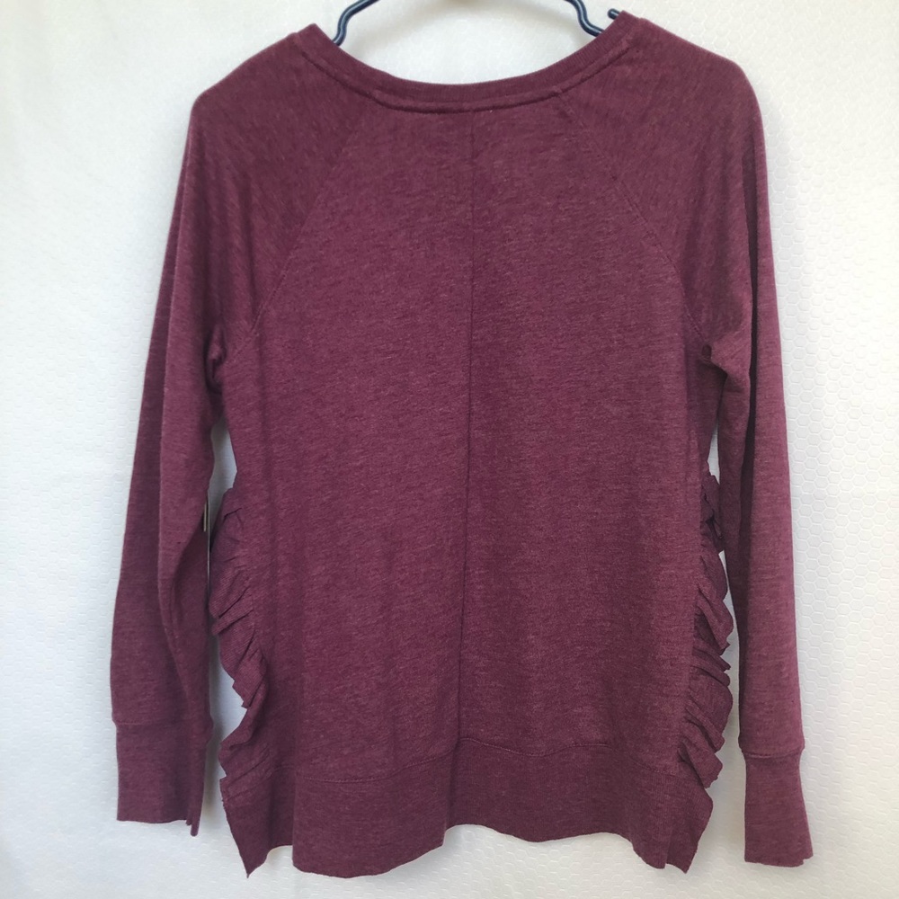 14th & union women sweater purple ruffles Size Medium Cotton Blend.